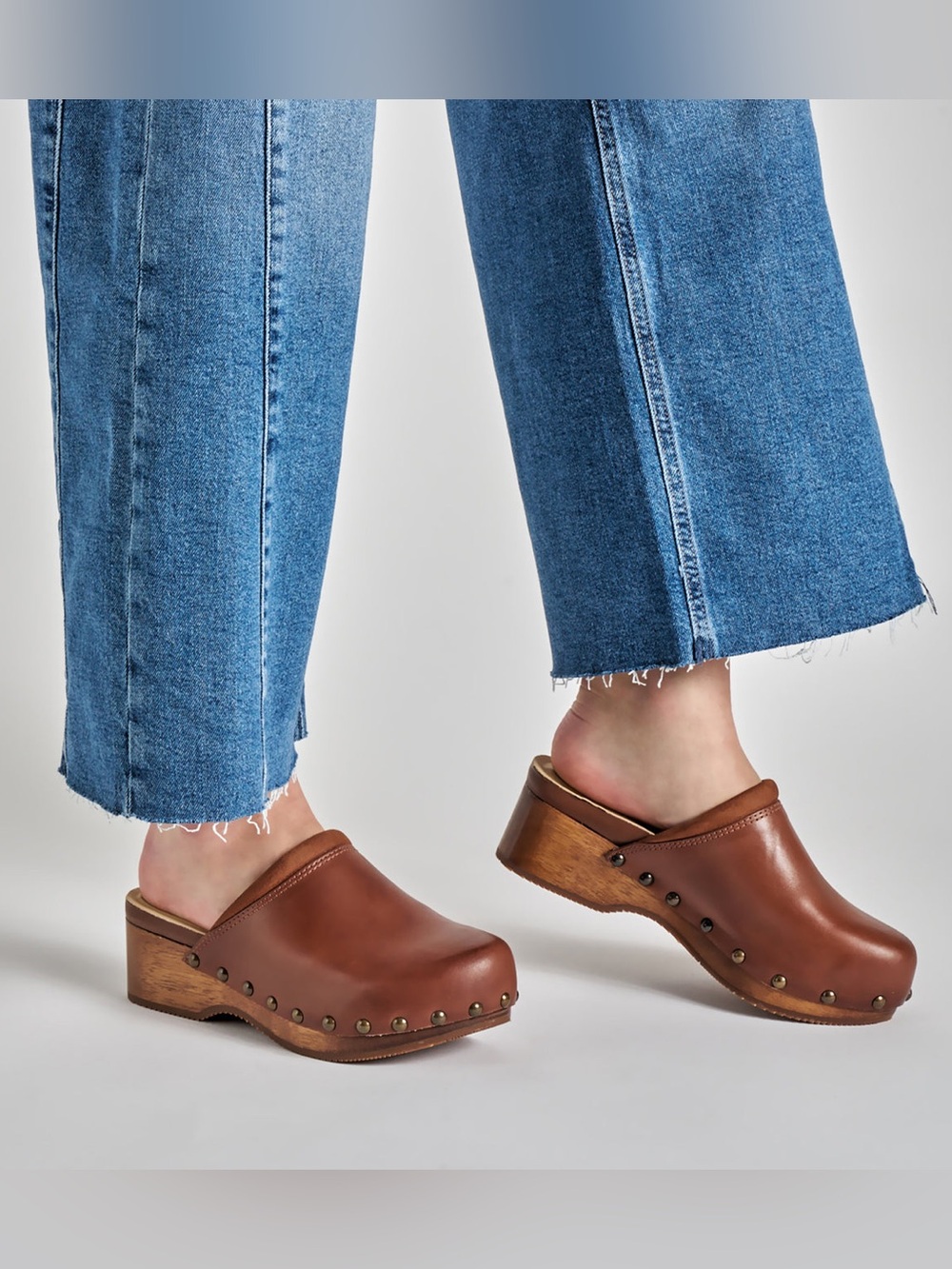 DANSKO Andie Tan Calf Mule Leather Clogs with Wood Heel Sz: 38 / 7.5-8 Women's